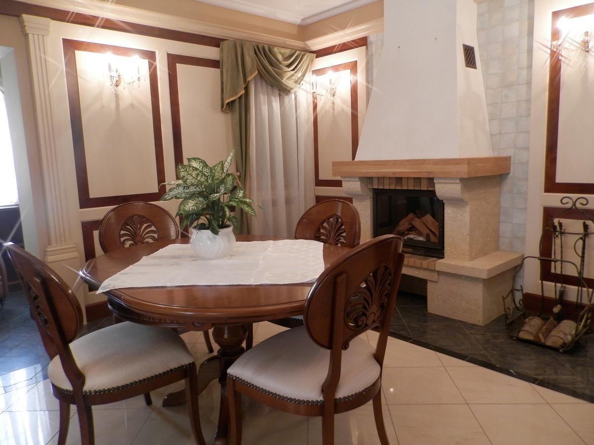 Nagyrét Panzió Eger Bed and Breakfast Esterno foto