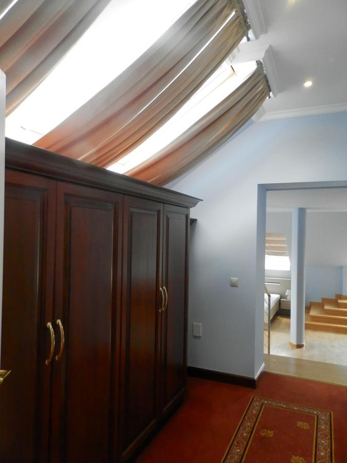 Nagyrét Panzió Eger Bed and Breakfast Esterno foto